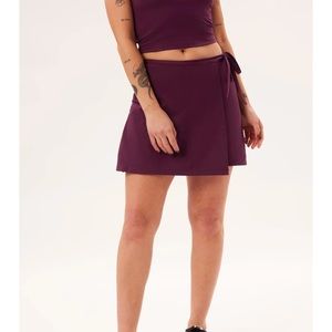 Girlfriend Collective Weekend Wrap Skort Plum